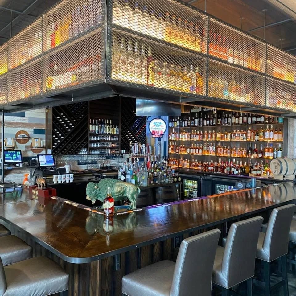 Full-Service Bar
